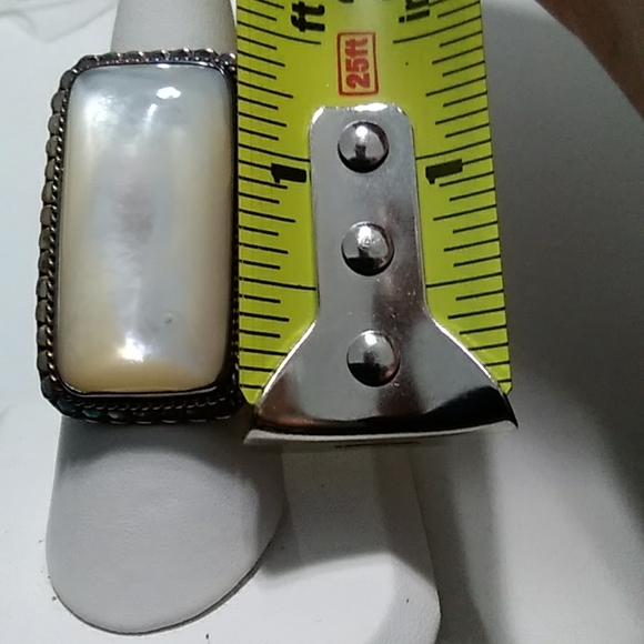 Mother of Pearl Ring - Picture 8 of 8